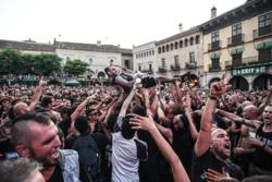 Evaristo Páramo, La Barraka Ska, Kaos Urbano i Non Servium al Poble Espanyol de Barcelona 
